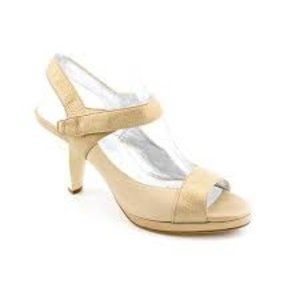 Joy Chen "Mira" leather shoes